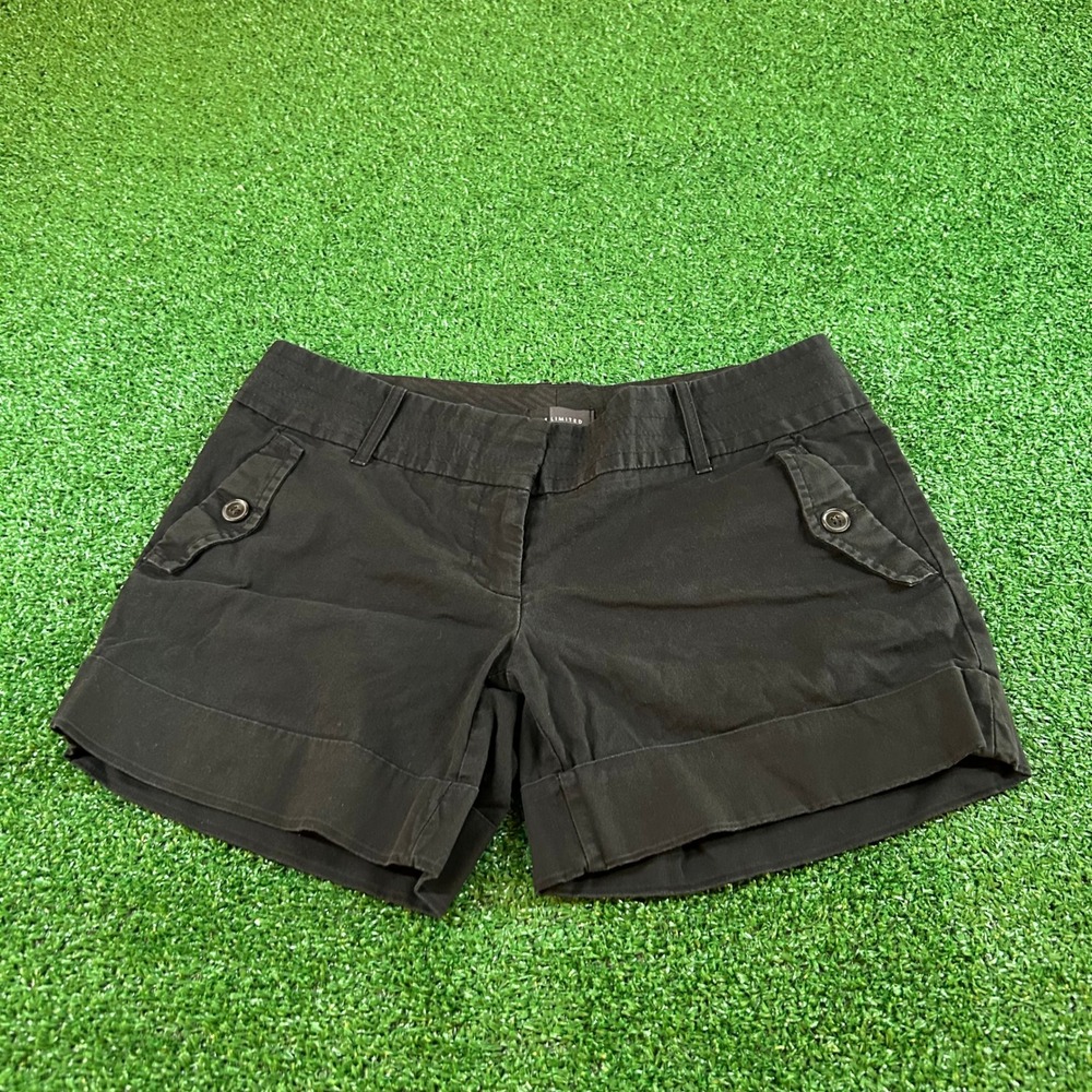 The Limited Black Cuffed Shorts Casual Career Wear Pockets Womens size 0 31x4.5"